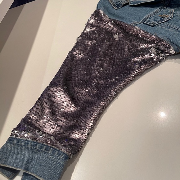 Denim jacket - Picture 3 of 5